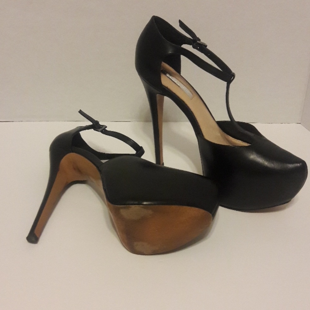 H by Halston "Nadine" T Strap Platform Pump Sz 8.5 - Picture 3 of 5